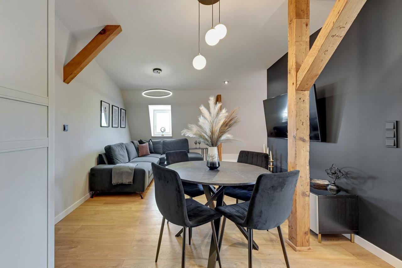 Apartment Grunwaldzka Attic By Downtown